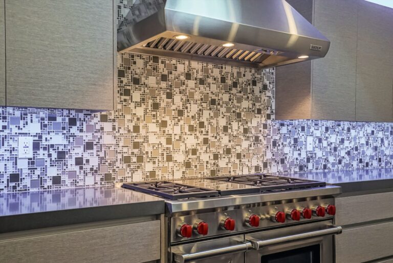 Contemporary open concept kitchen...La Canada 9 scaled