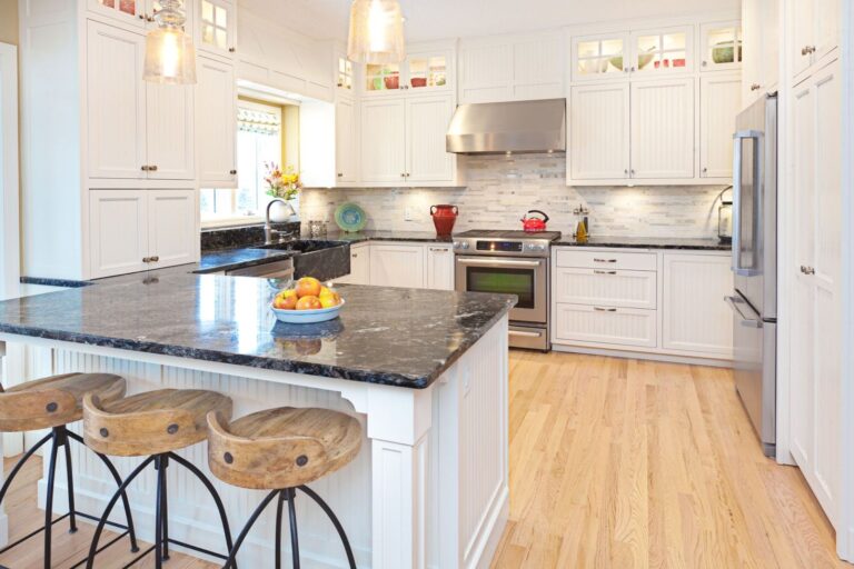 Full Kitchen Cabinet and Countertop Remodeling Services